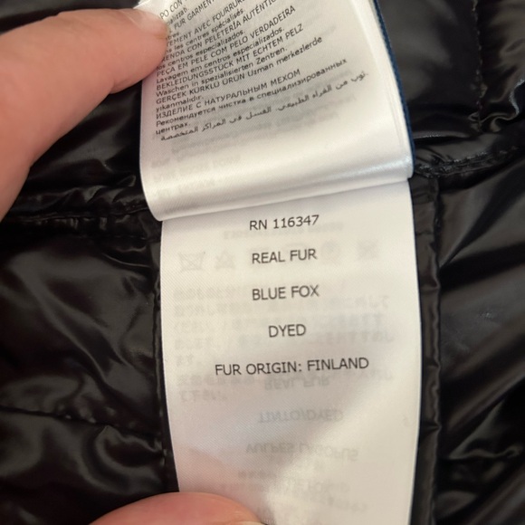 Moncler puffer new jacket size 3 (6) - Picture 6 of 6
